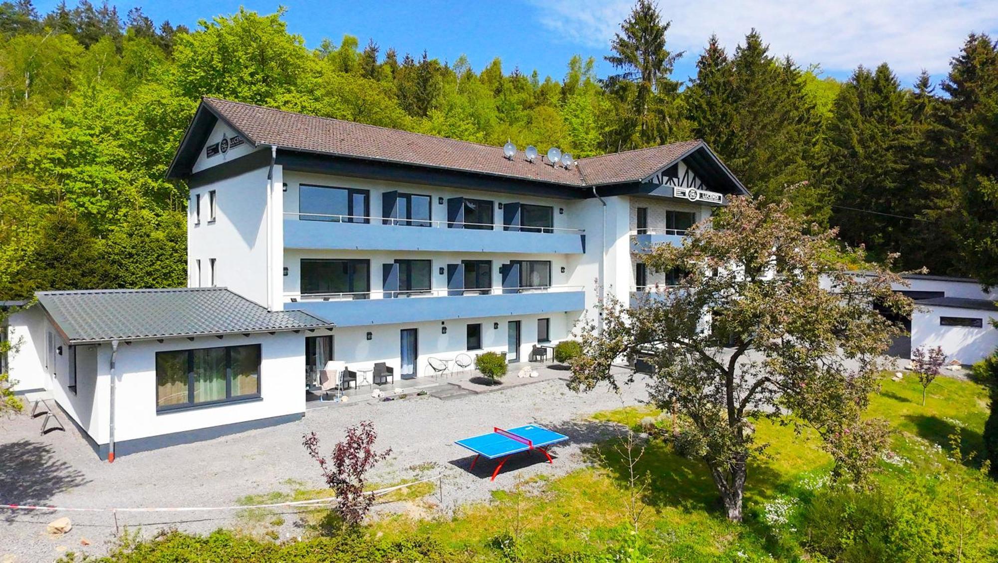 Gaestehotel Lucendi Premium Lounge Hohenleimbach Экстерьер фото