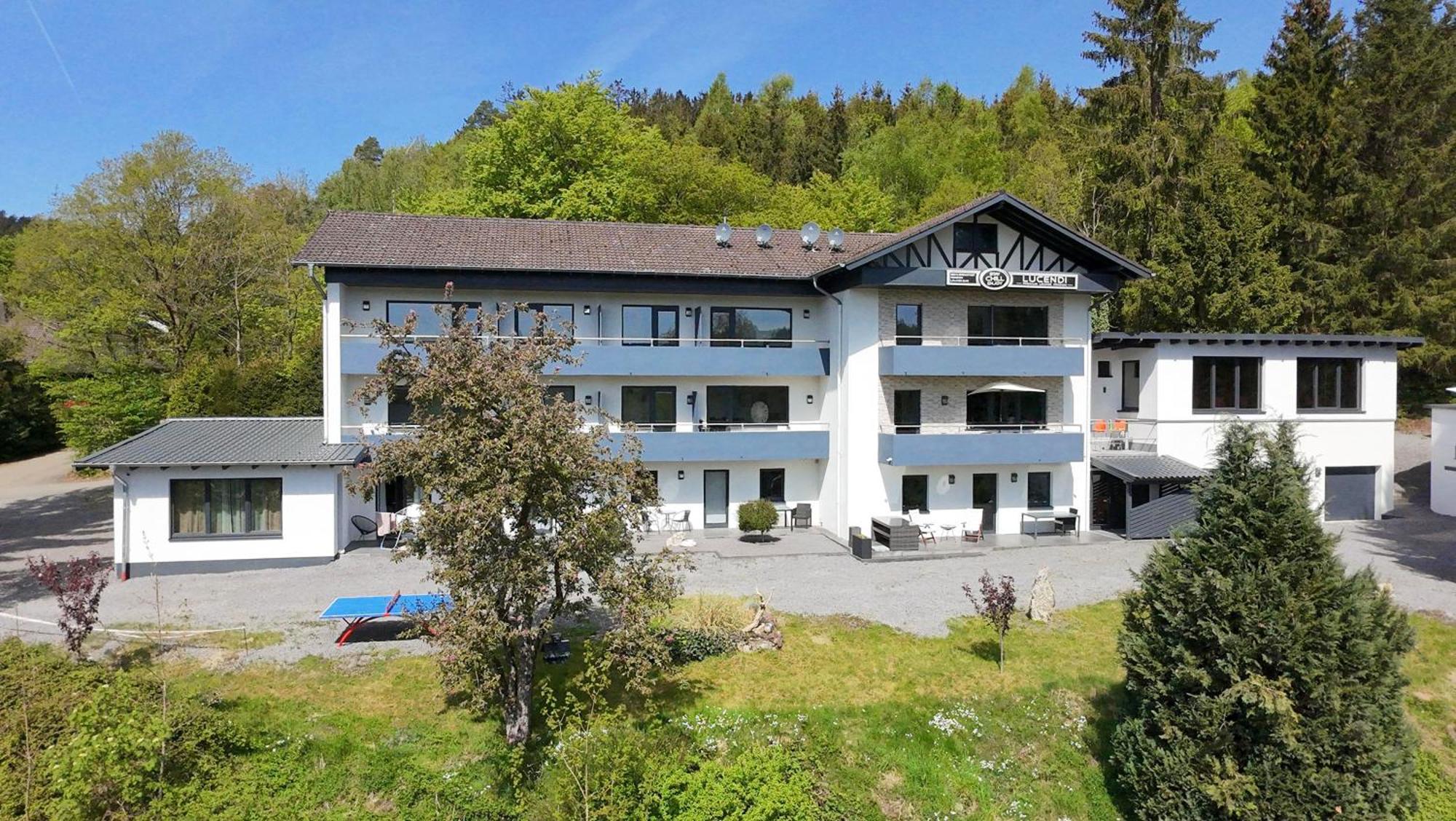 Gaestehotel Lucendi Premium Lounge Hohenleimbach Экстерьер фото