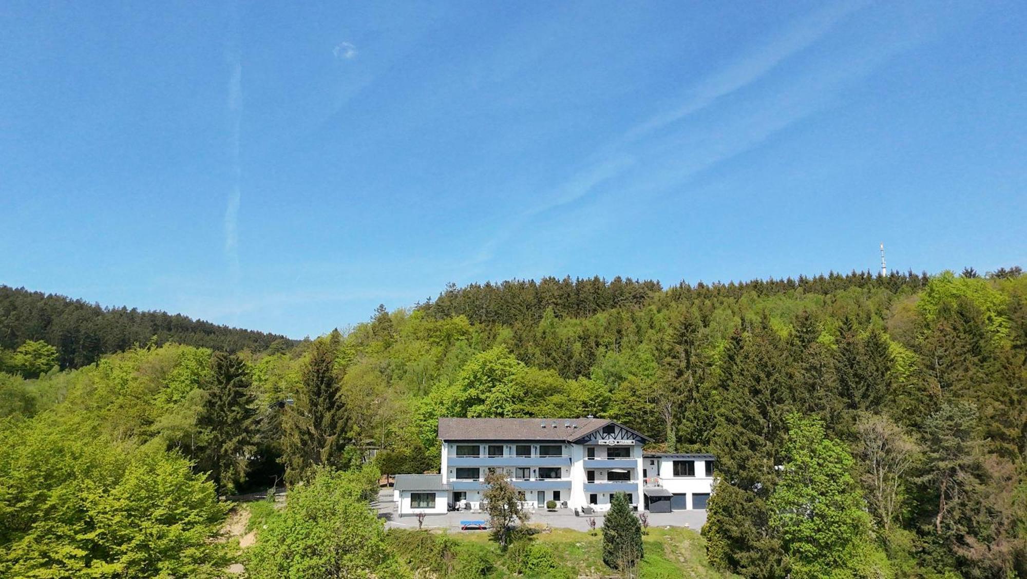 Gaestehotel Lucendi Premium Lounge Hohenleimbach Экстерьер фото